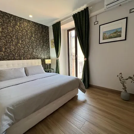 Emanuele Apartment *