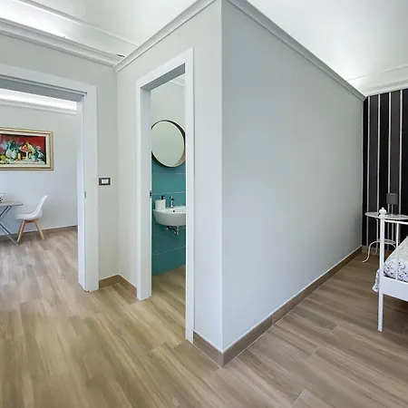 Emanuele Apartment